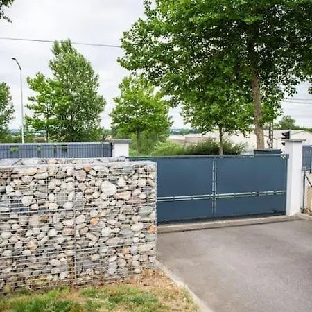 T2 Clinique Croix Du Sud Climatise Parking Lit Bultex